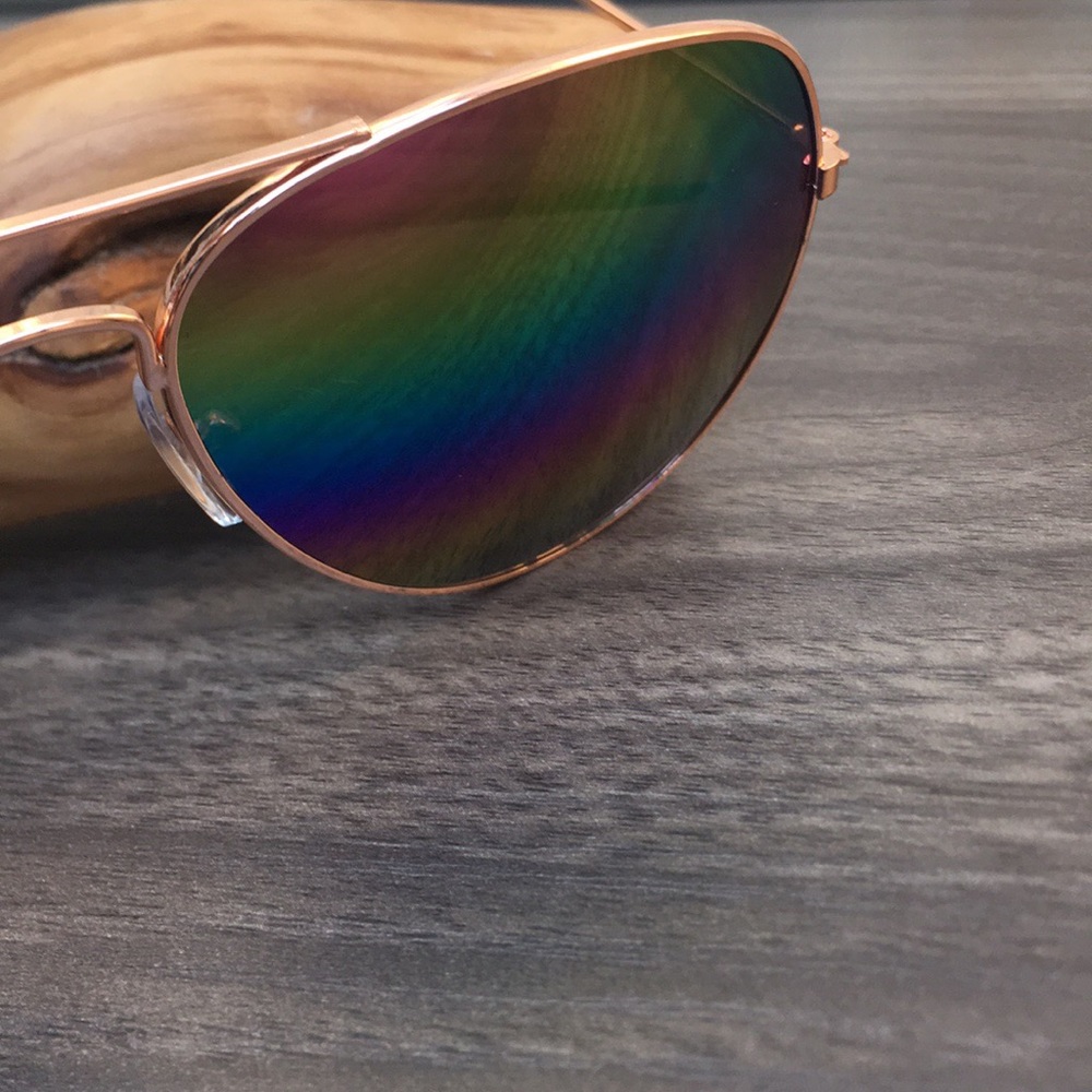 New Unisex Rose Gold Wire Frame Wardrobe Classic Aviator Sunglasses - Picture 3 of 6